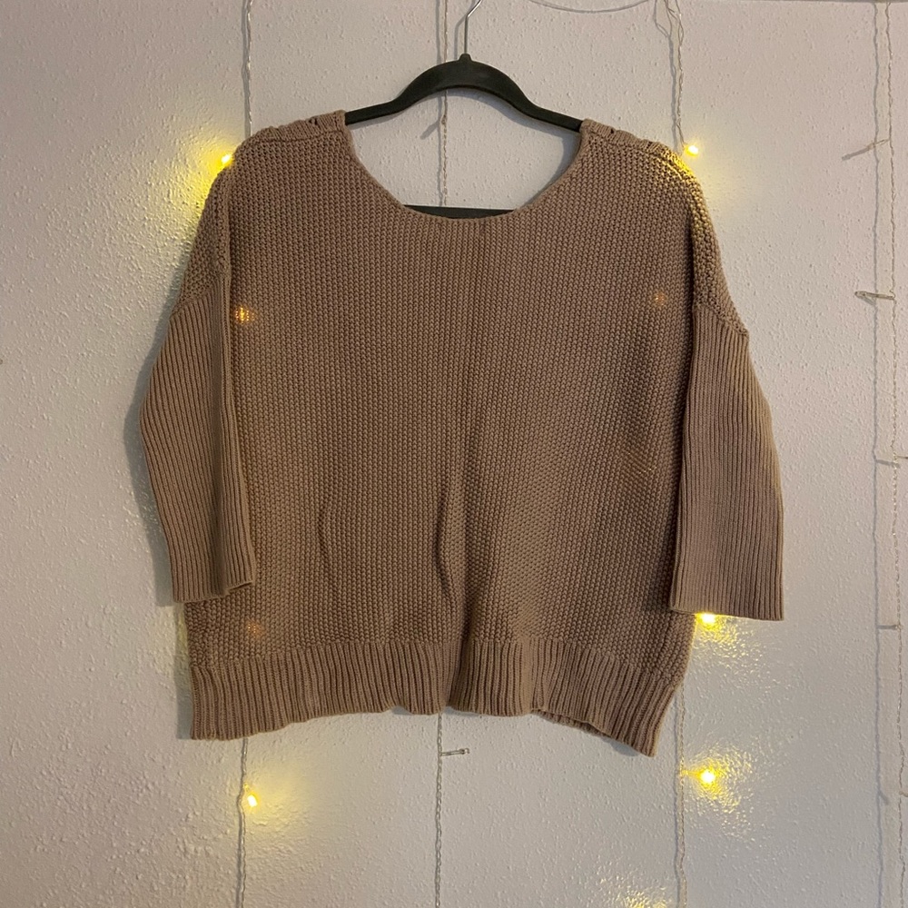 GAP Sweater - Picture 2 of 4